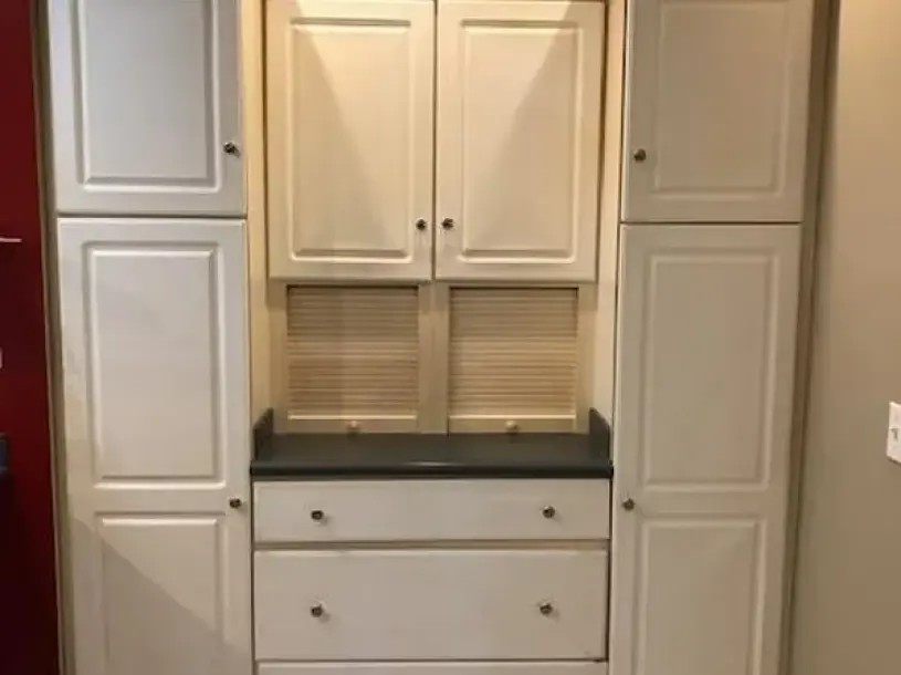 4 Bedroom Apartment 3502 Woodbine Ave-8