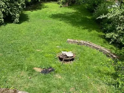 4 Bedroom Apartment 3502 Woodbine Ave