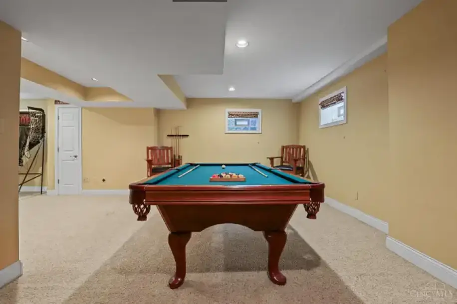 6329 Caddies Way, Mason, OH 45040-4