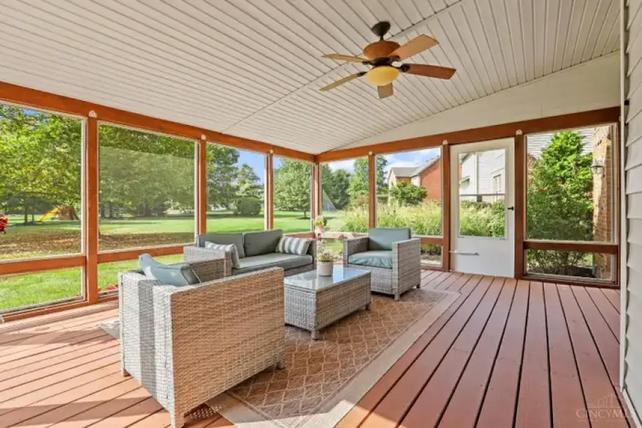 6329 Caddies Way, Mason, OH 45040-5