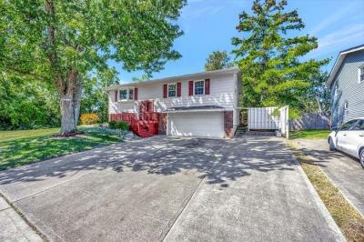 873 Tradewind Dr, Mason, OH 45040