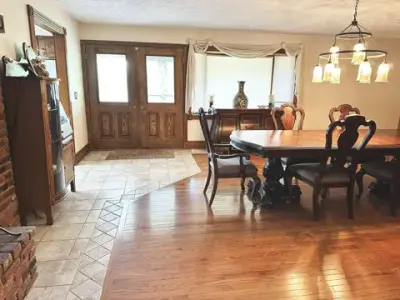 16770 Bridge Rd, Middlefield, OH 44062