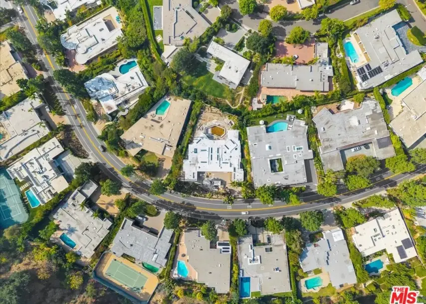 1855 Loma Vista Dr, Beverly Hills, CA 90210-10