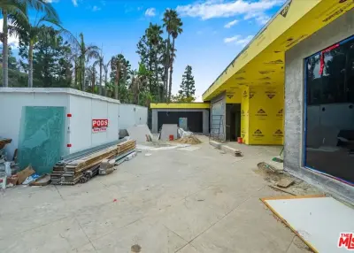 1855 Loma Vista Dr, Beverly Hills, CA 90210