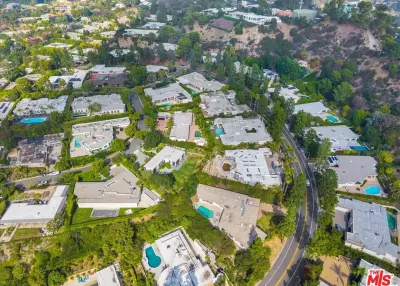 1855 Loma Vista Dr, Beverly Hills, CA 90210