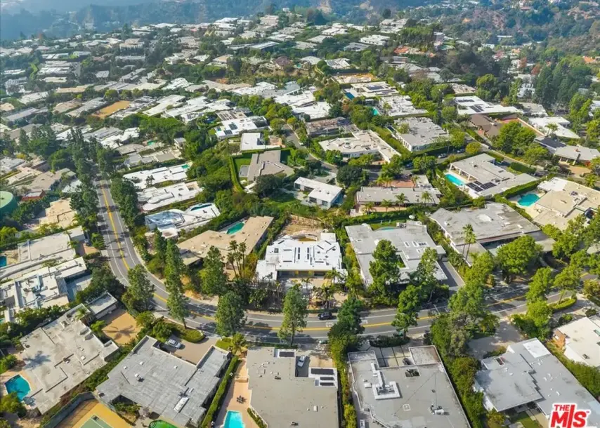 1855 Loma Vista Dr, Beverly Hills, CA 90210-8