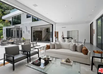 1527 Rising Glen Rd, Los Angeles, CA 90069