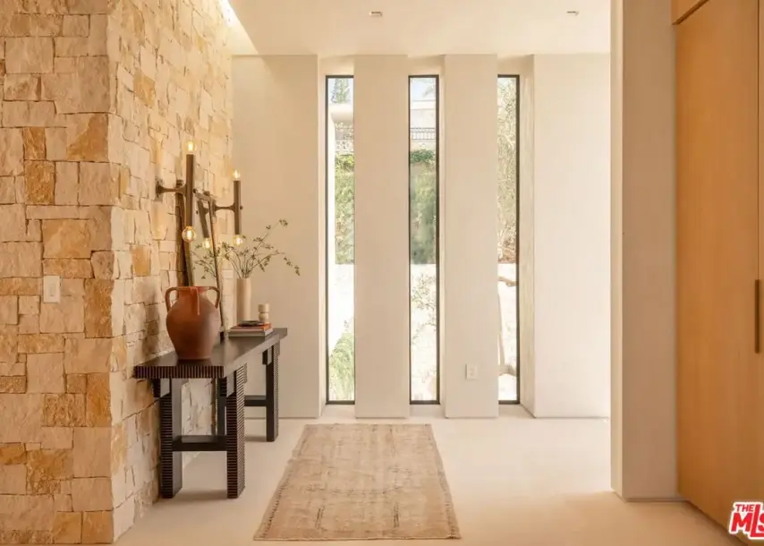 1039 Wallace Rdg, Beverly Hills, CA 90210-8