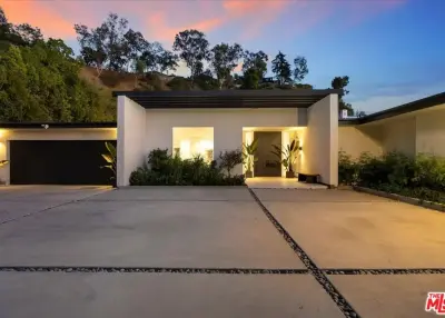 1836 Loma Vista Dr, Beverly Hills, CA 90210