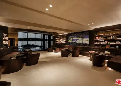 9126 Cordell Dr, Los Angeles, CA 90069